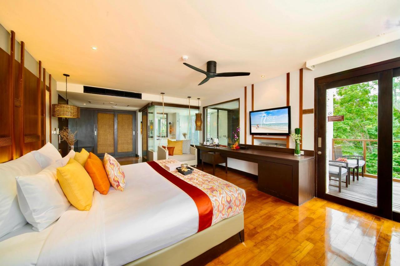 The Rock Beachfront Spa Resort 4*
